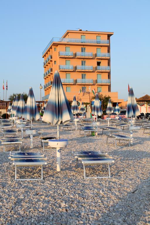 Abbazia Club Hotel מארוטה מראה חיצוני תמונה